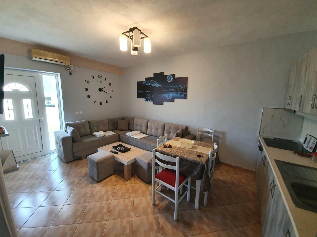 Apartament Blue Moon Ksamil